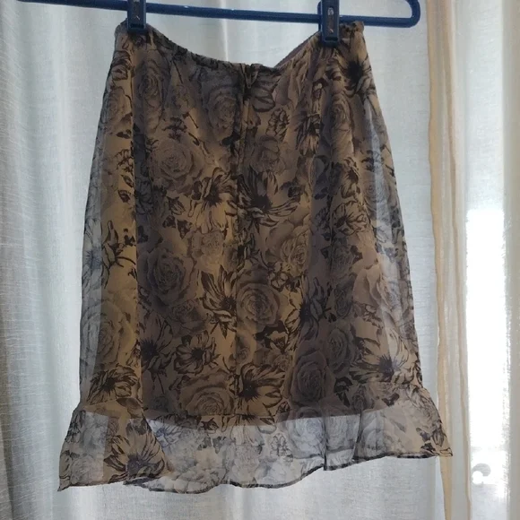 Floral Black and Tan Women's Skirt - Picture 5 of 7